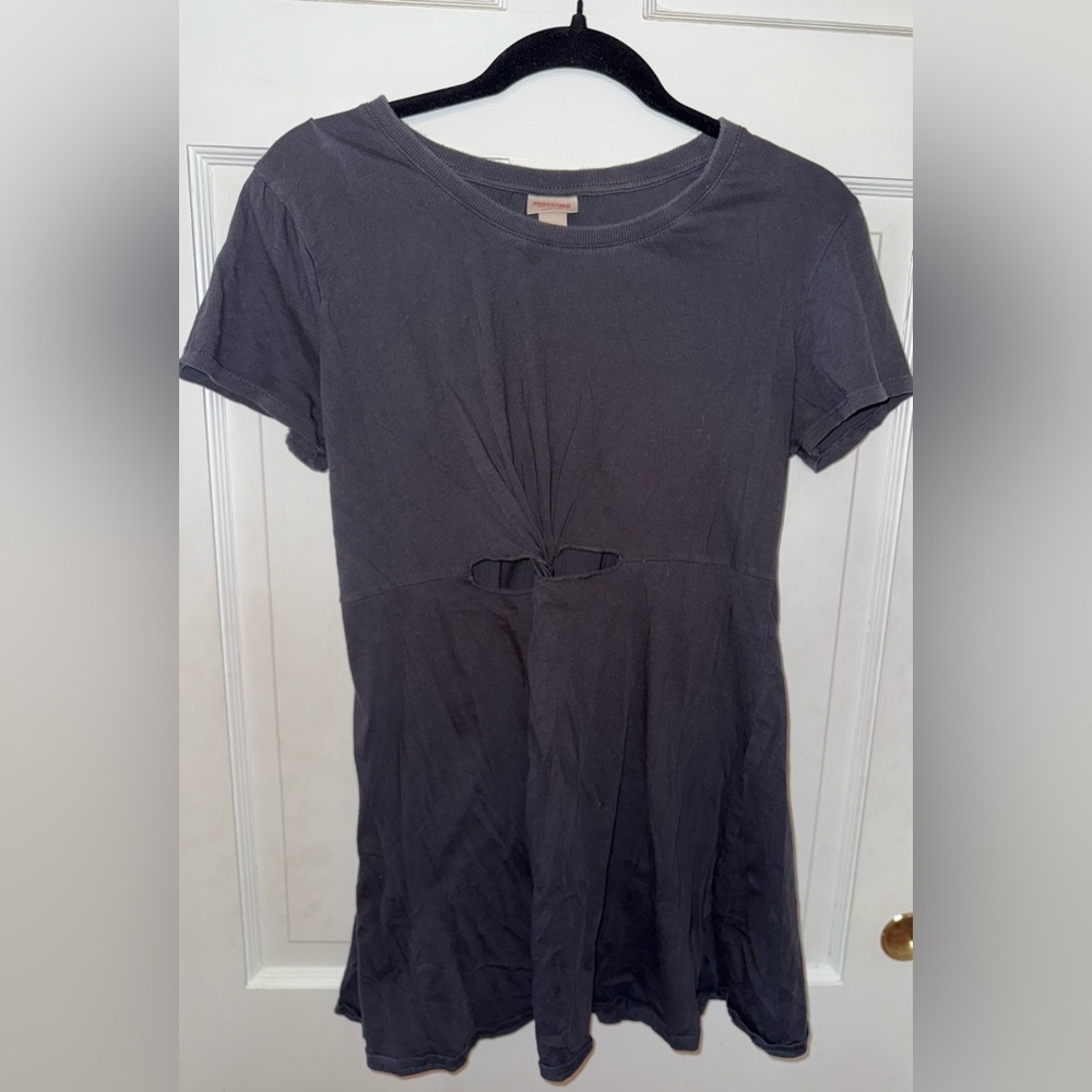 Mossimo Supply Co. Charcoal Short Sleeve Tee